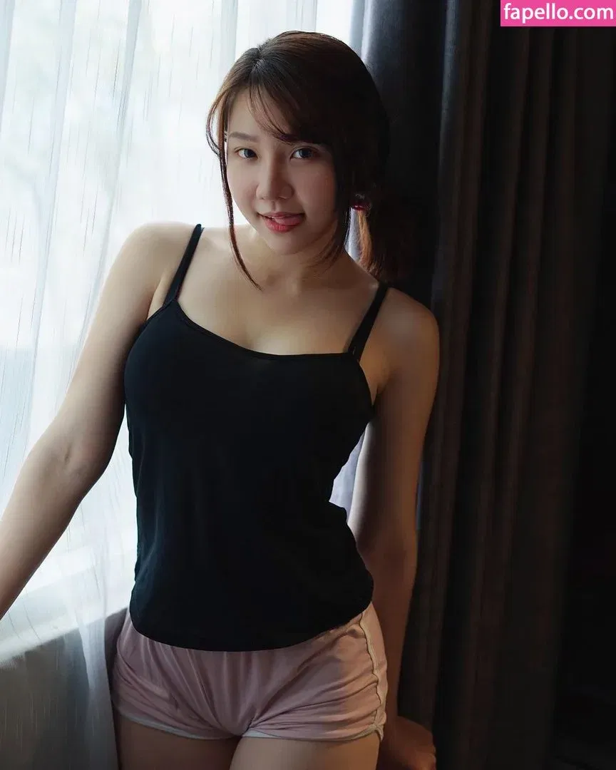 Jenadammaya Onlyfans Photo Gallery 