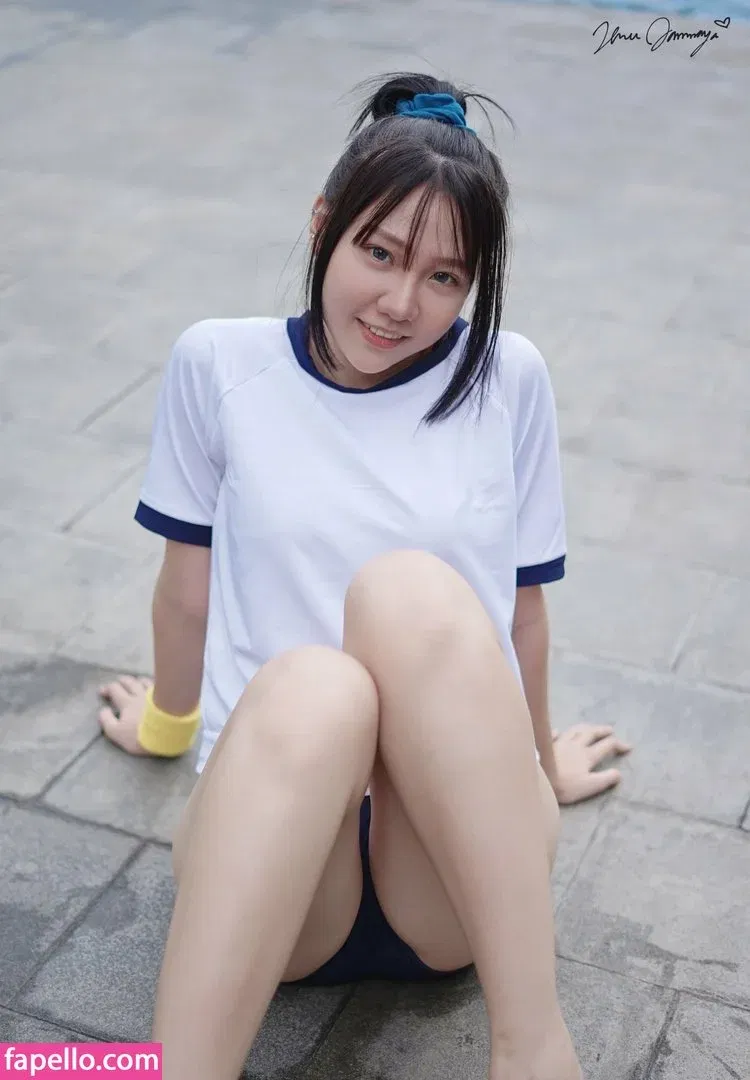 Jenadammaya Onlyfans Photo Gallery 