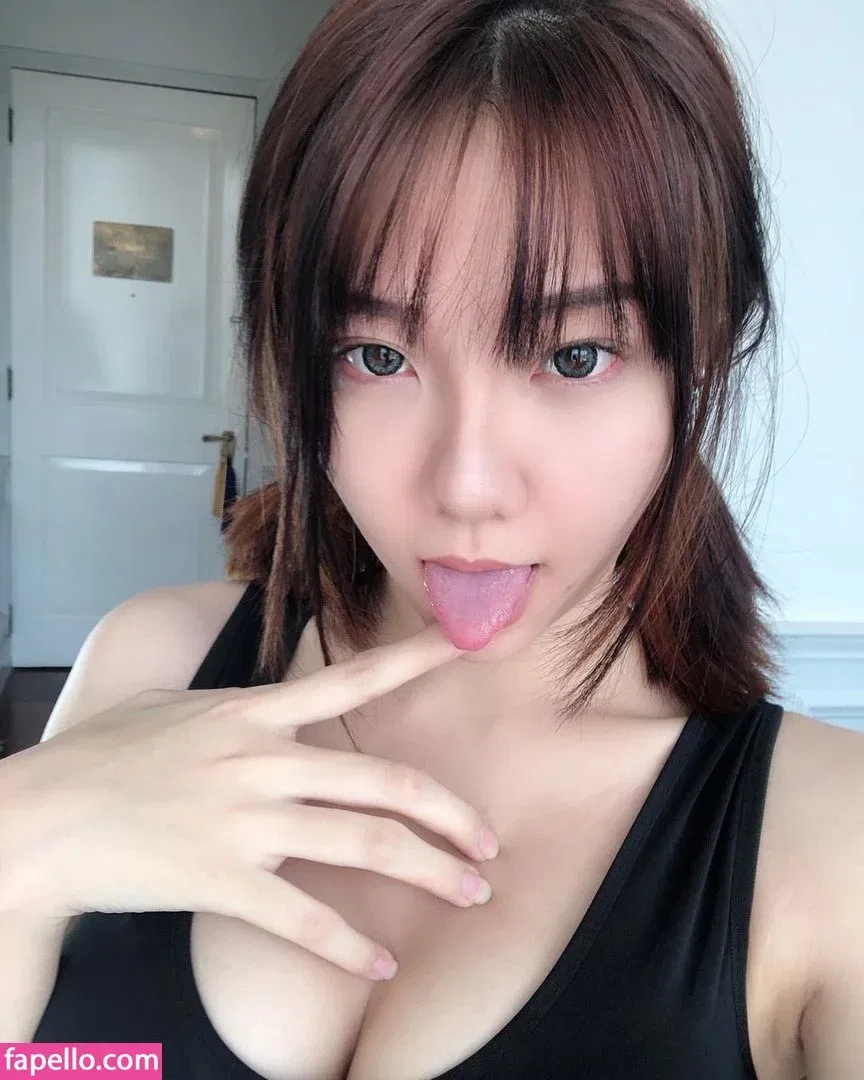 Jenadammaya Onlyfans Photo Gallery 