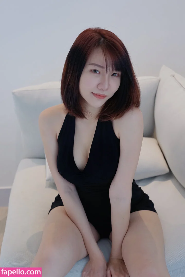 Jenadammaya Onlyfans Photo Gallery 