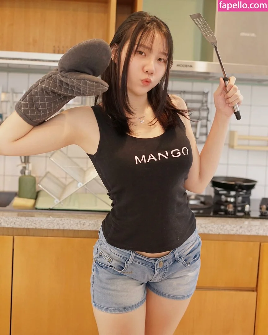 Jenadammaya Onlyfans Photo Gallery 