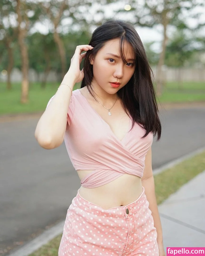 Jenadammaya Onlyfans Photo Gallery 