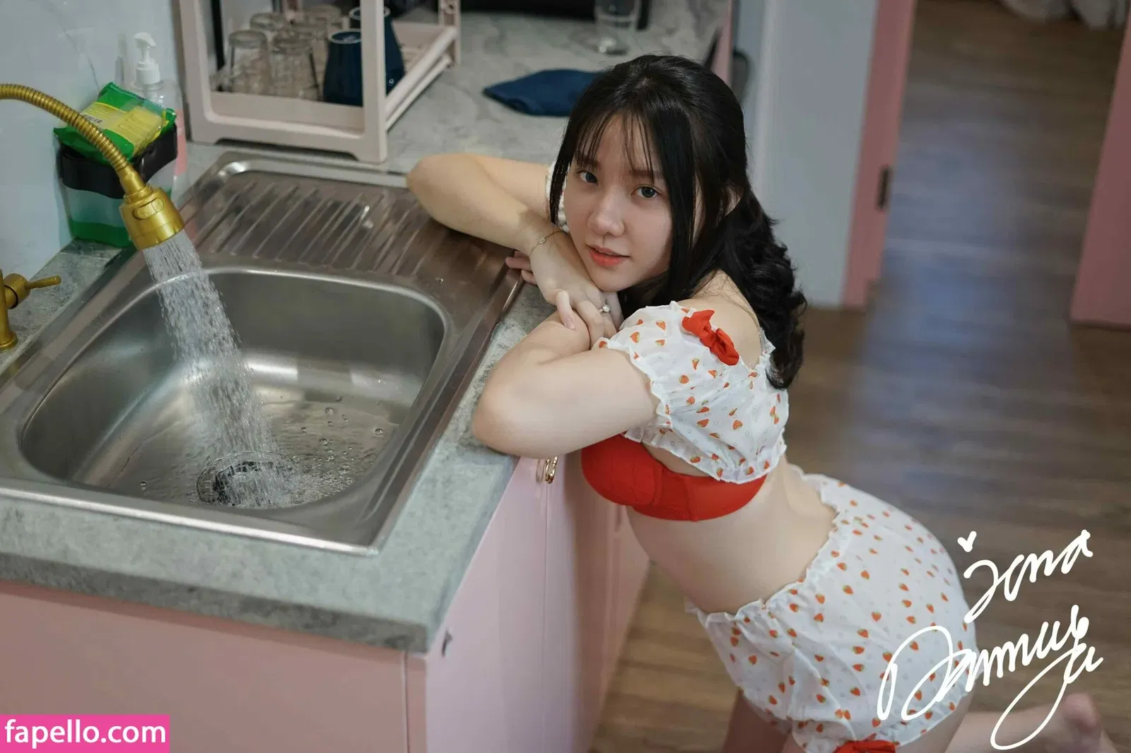 Jenadammaya Onlyfans Photo Gallery 