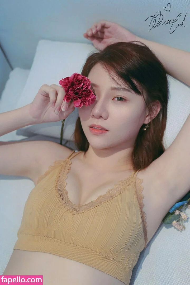 Jenadammaya Onlyfans Photo Gallery 