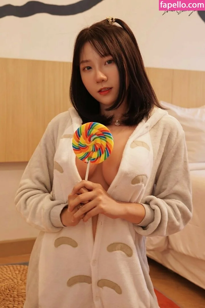 Jenadammaya Onlyfans Photo Gallery 