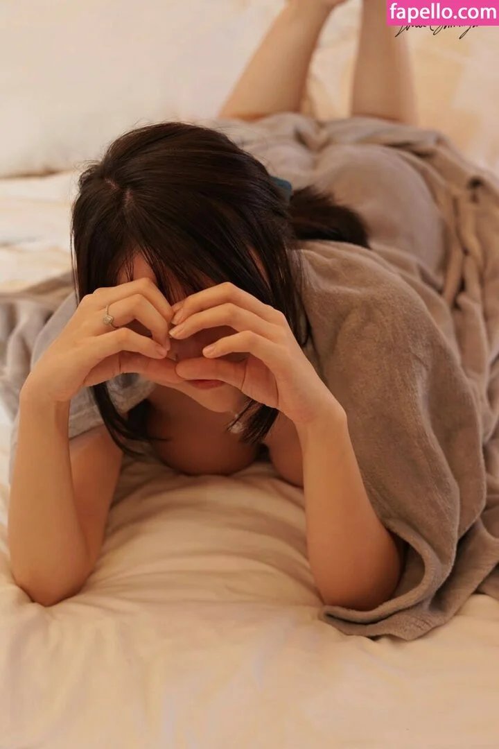 Jenadammaya Onlyfans Photo Gallery 