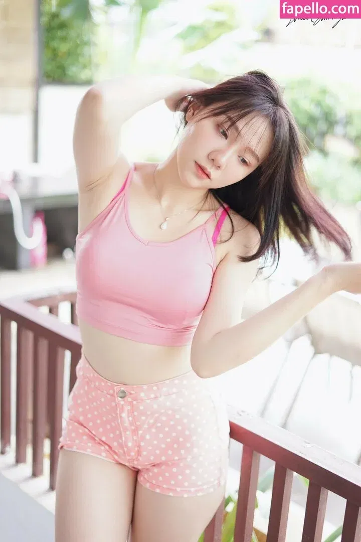 Jenadammaya Onlyfans Photo Gallery 