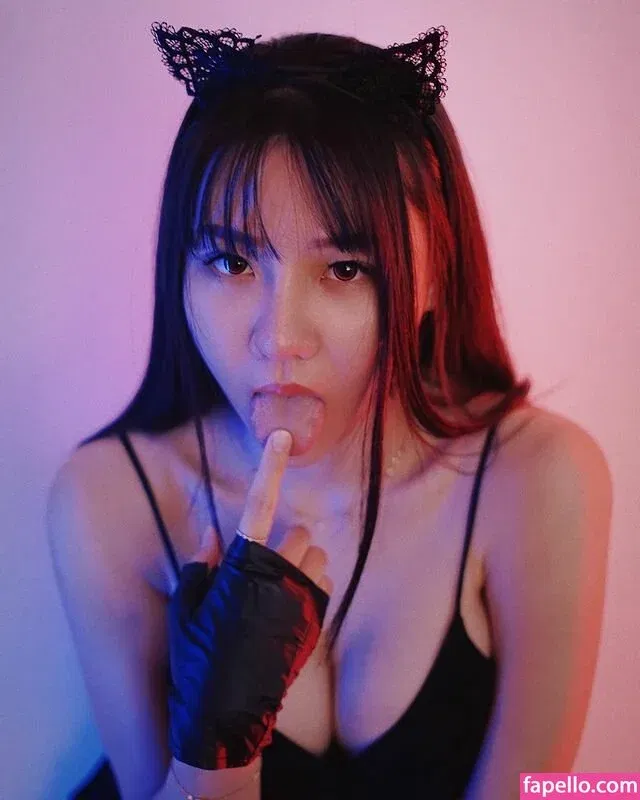 Jenadammaya Onlyfans Photo Gallery 