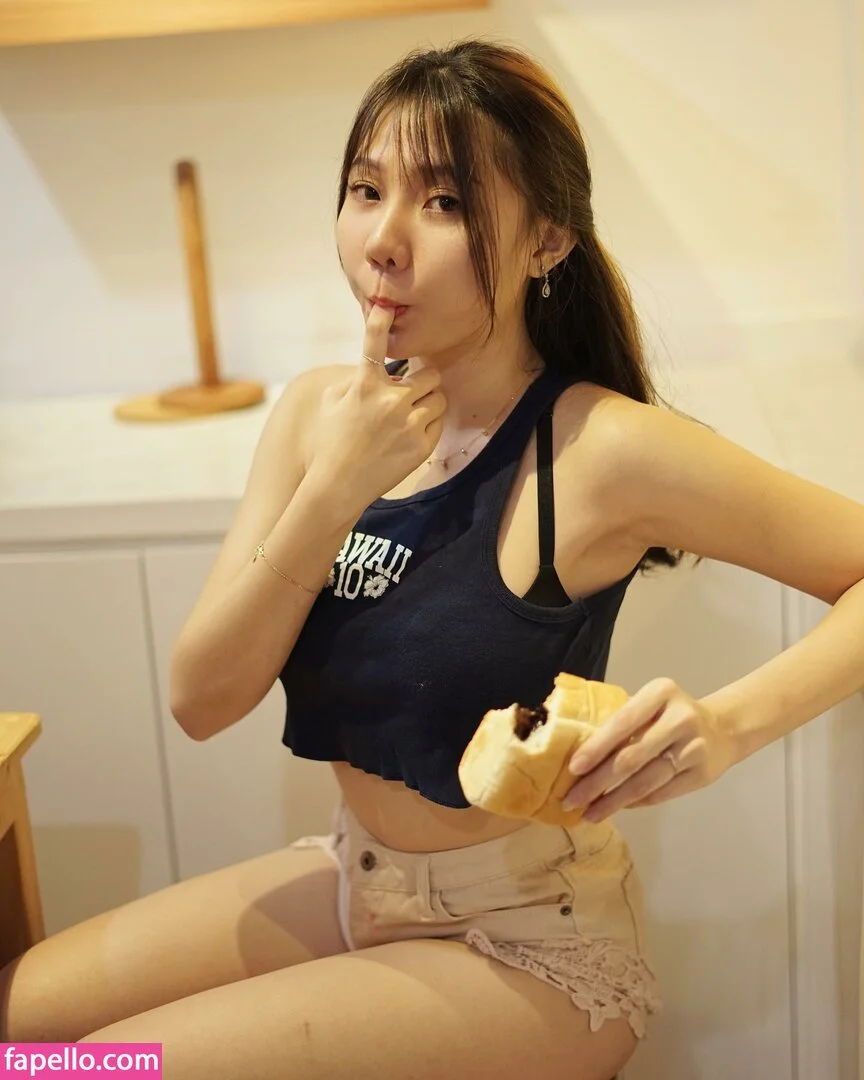 Jenadammaya Onlyfans Photo Gallery 