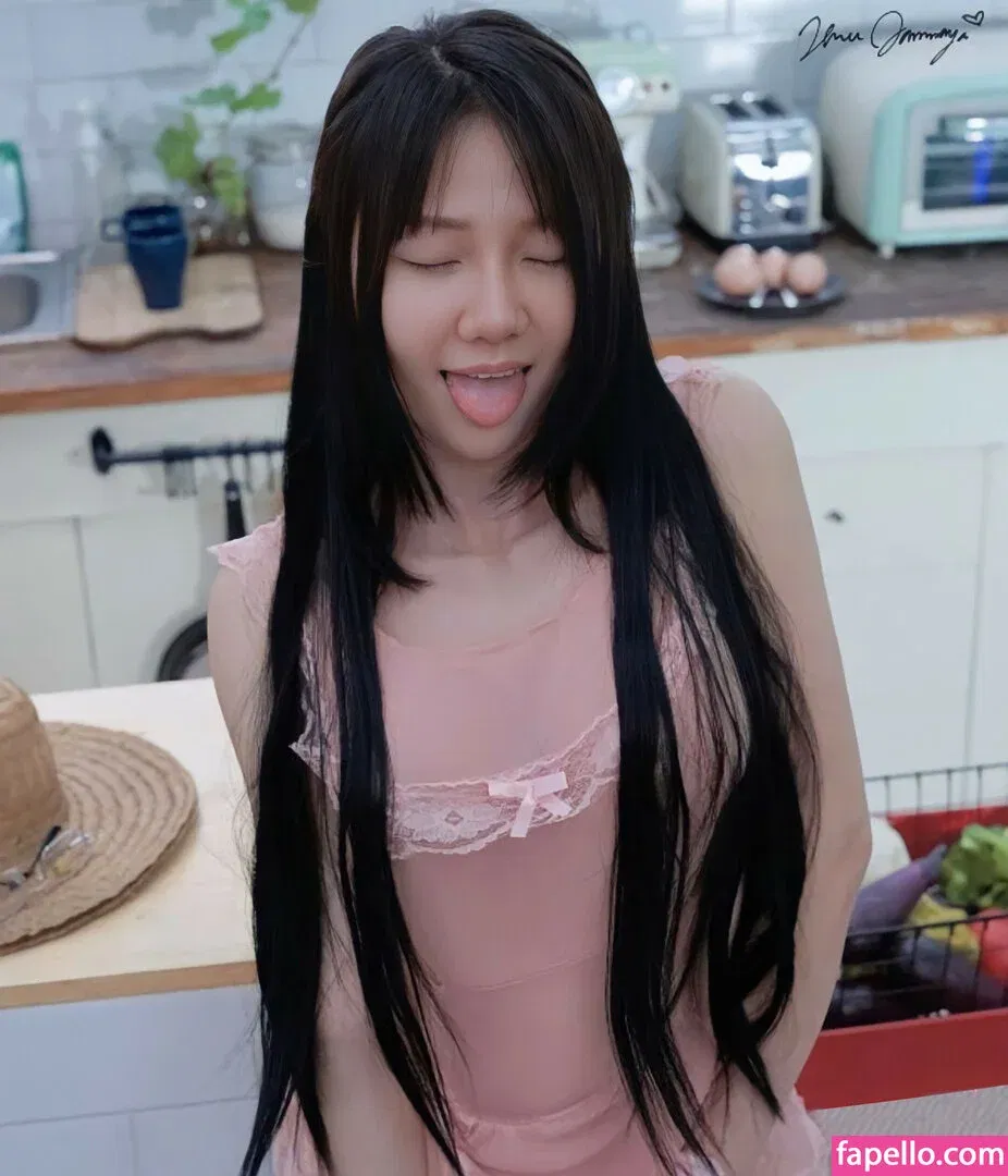 Jenadammaya Onlyfans Photo Gallery 