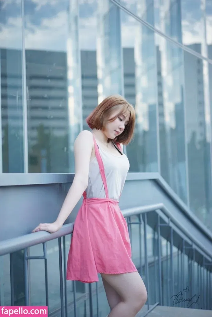 Jenadammaya Onlyfans Photo Gallery 