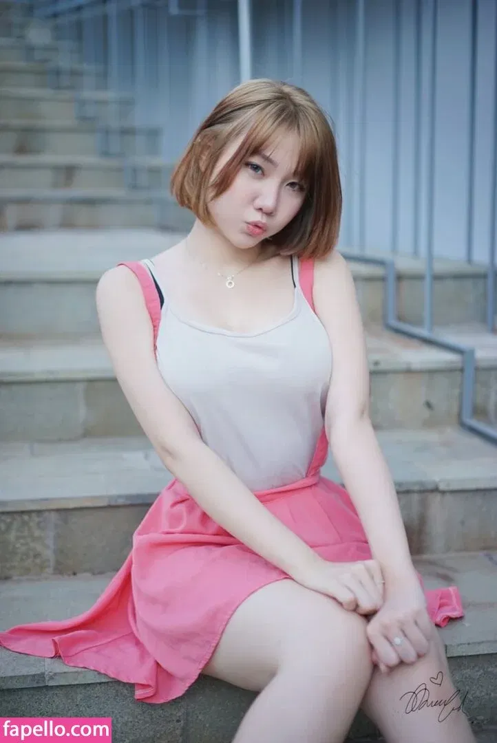 Jenadammaya Onlyfans Photo Gallery 