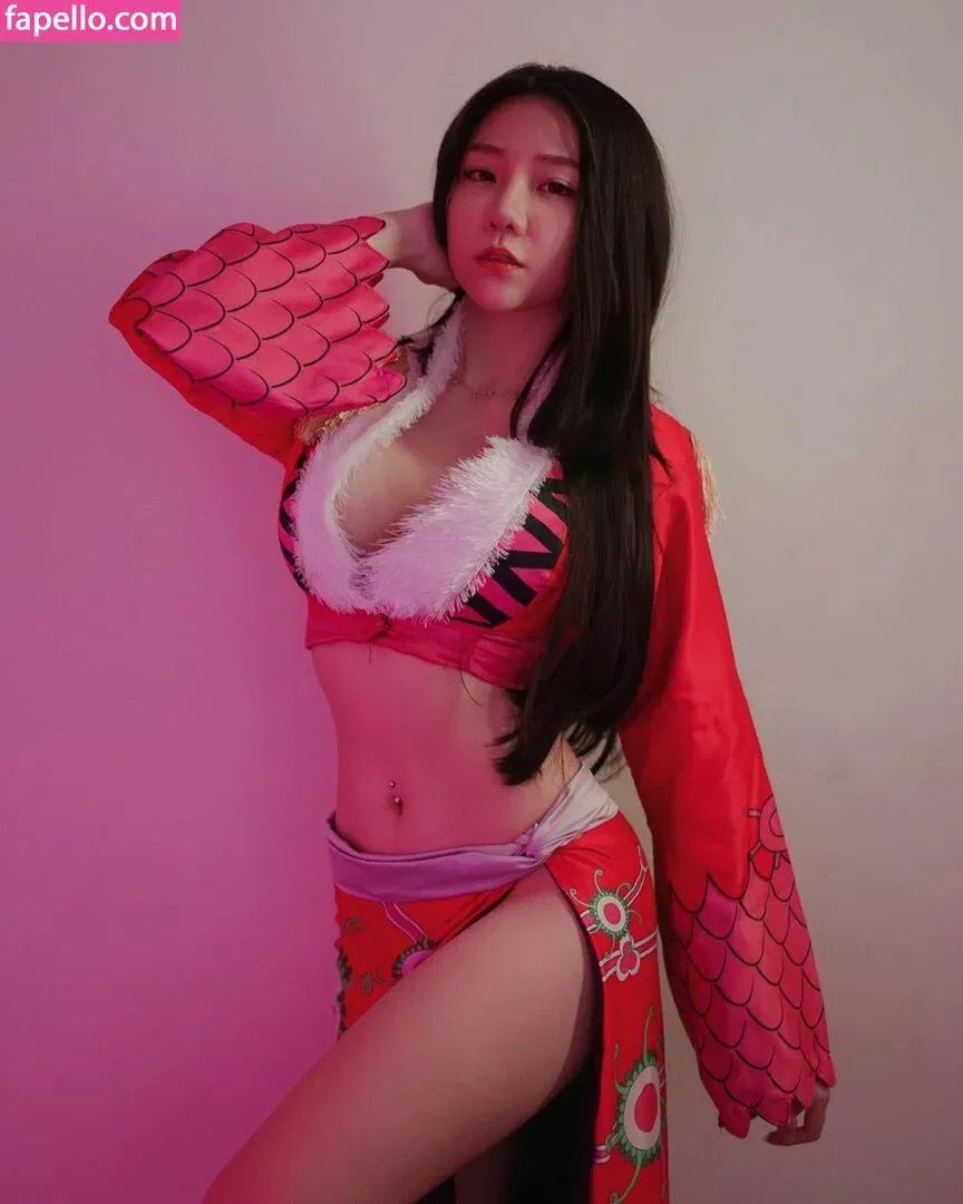 Jenadammaya Onlyfans Photo Gallery 