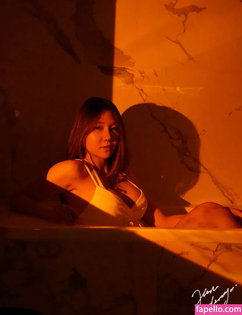 Jenadammaya Onlyfans Photo Gallery 