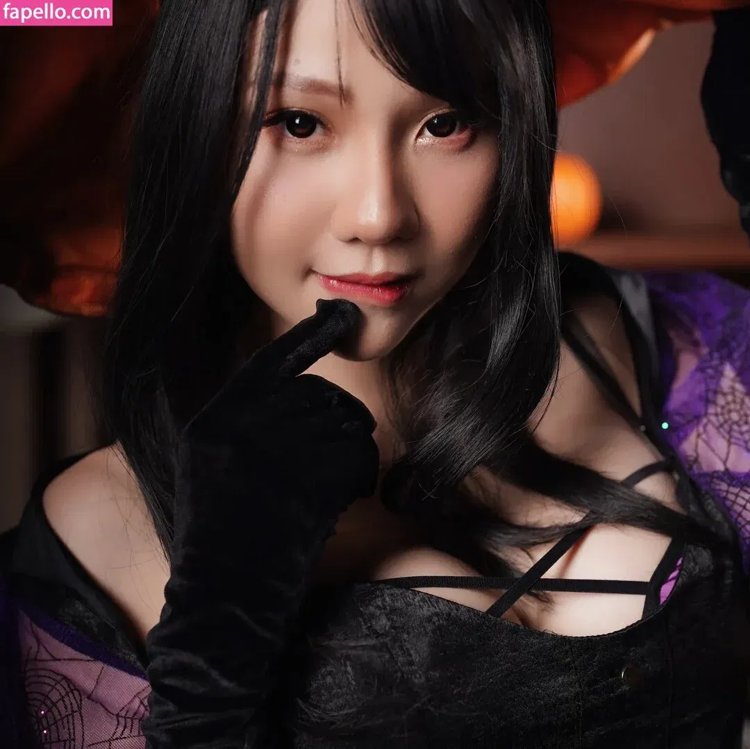 Jenadammaya Onlyfans Photo Gallery 