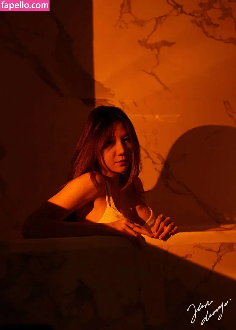 Jenadammaya Onlyfans Photo Gallery 