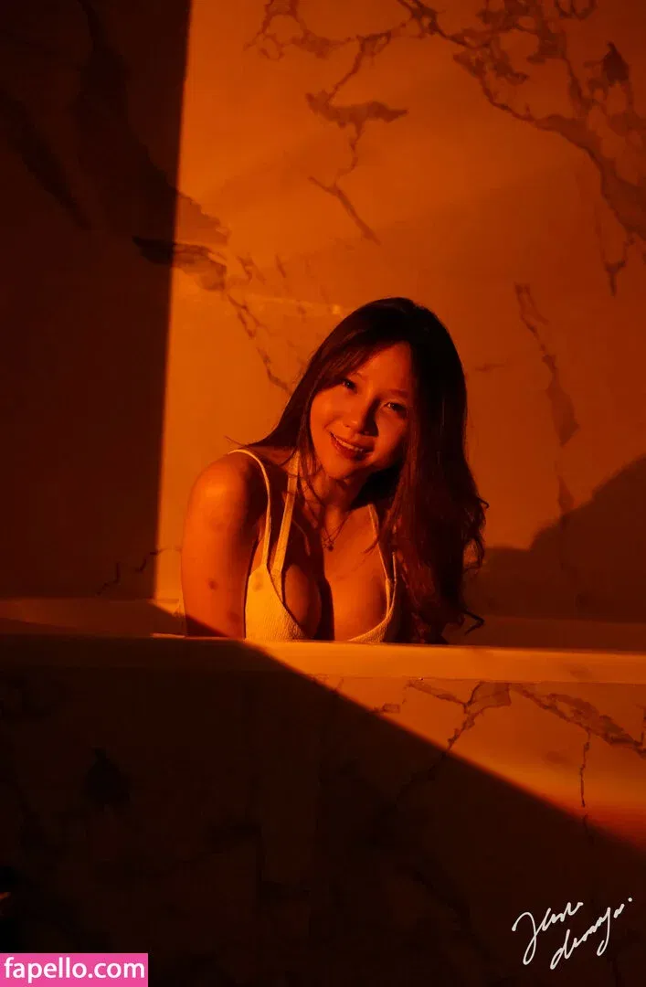 Jenadammaya Onlyfans Photo Gallery 