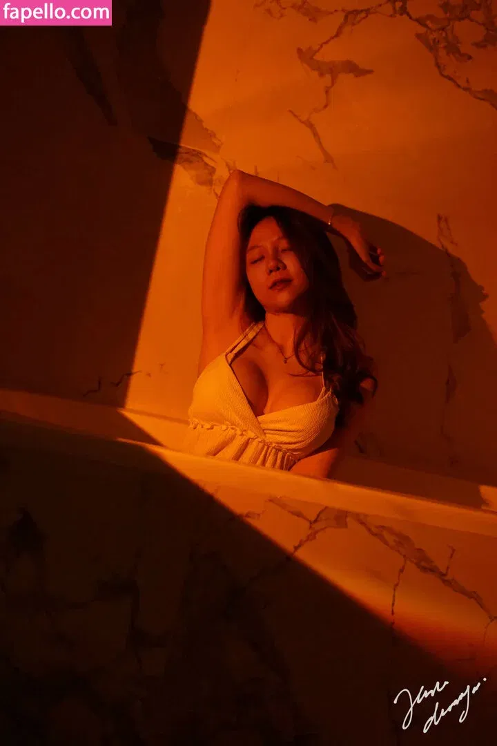 Jenadammaya Onlyfans Photo Gallery 