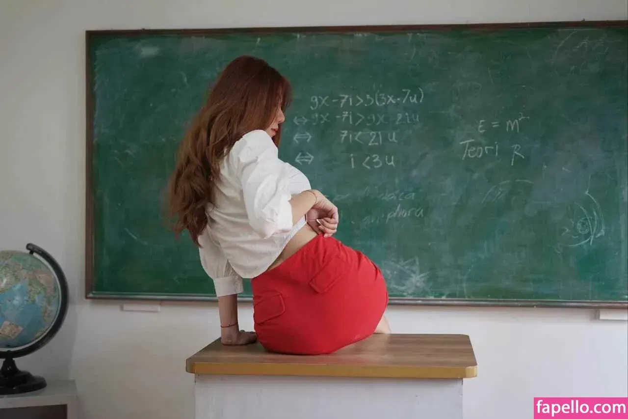 Jenadammaya Onlyfans Photo Gallery 