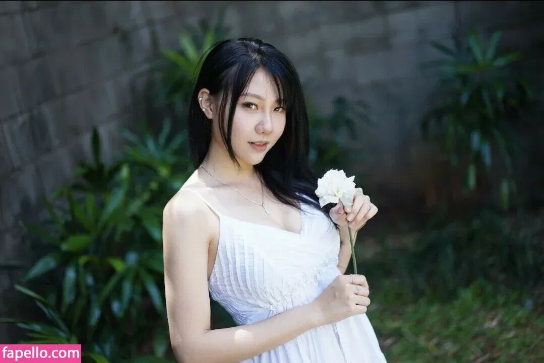 Jenadammaya Onlyfans Photo Gallery 