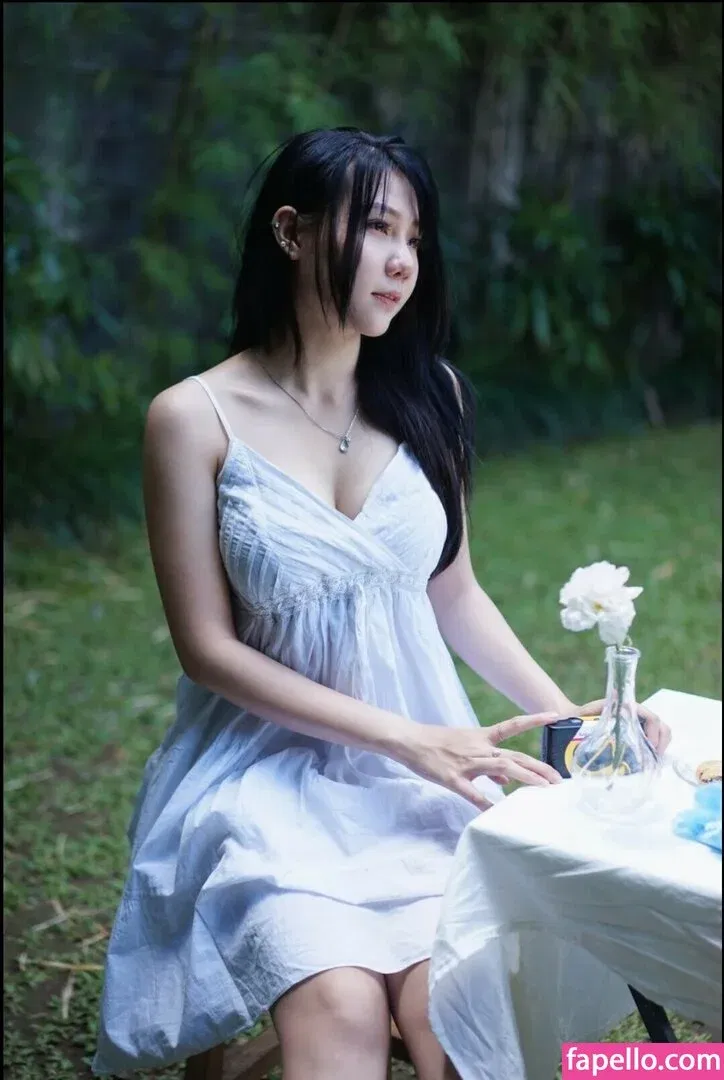 Jenadammaya Onlyfans Photo Gallery 