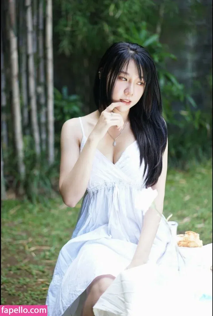 Jenadammaya Onlyfans Photo Gallery 