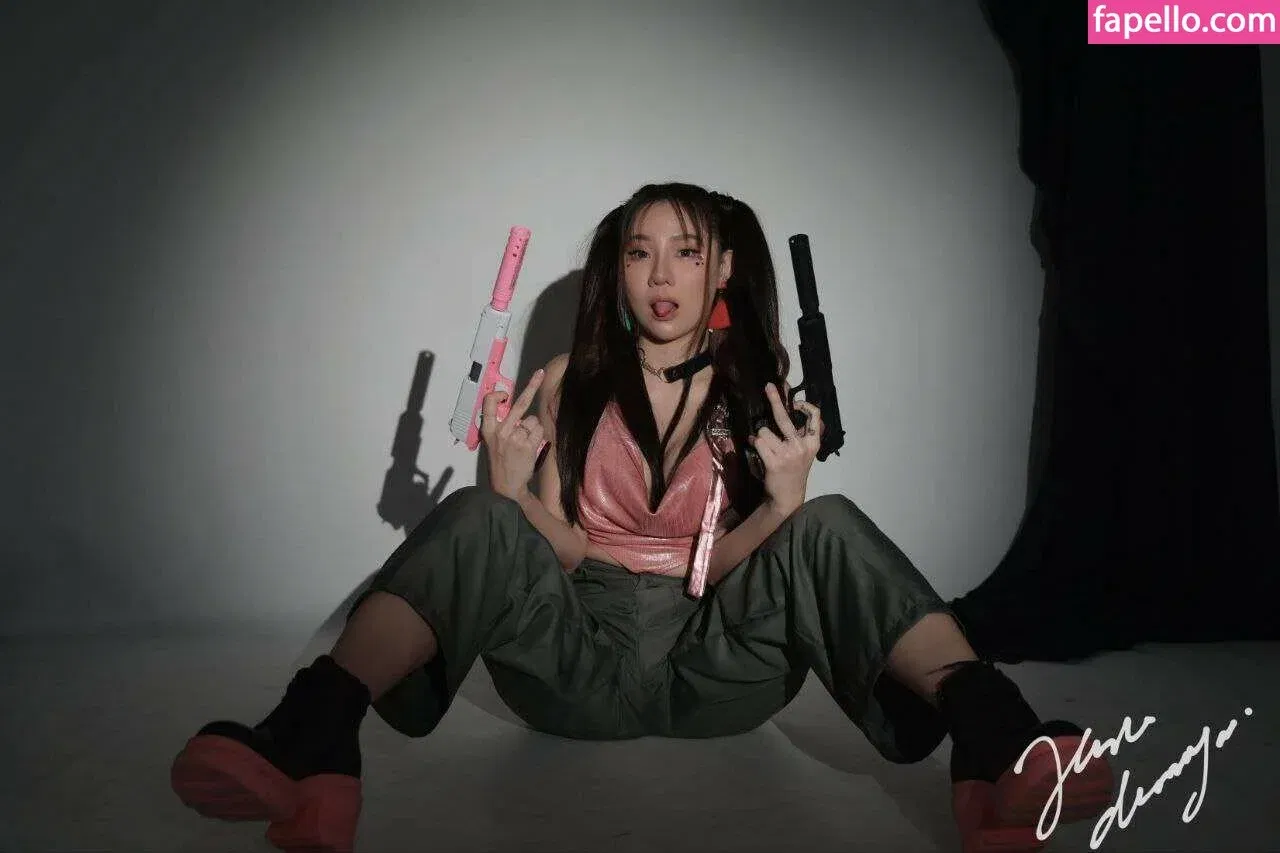 Jenadammaya Onlyfans Photo Gallery 