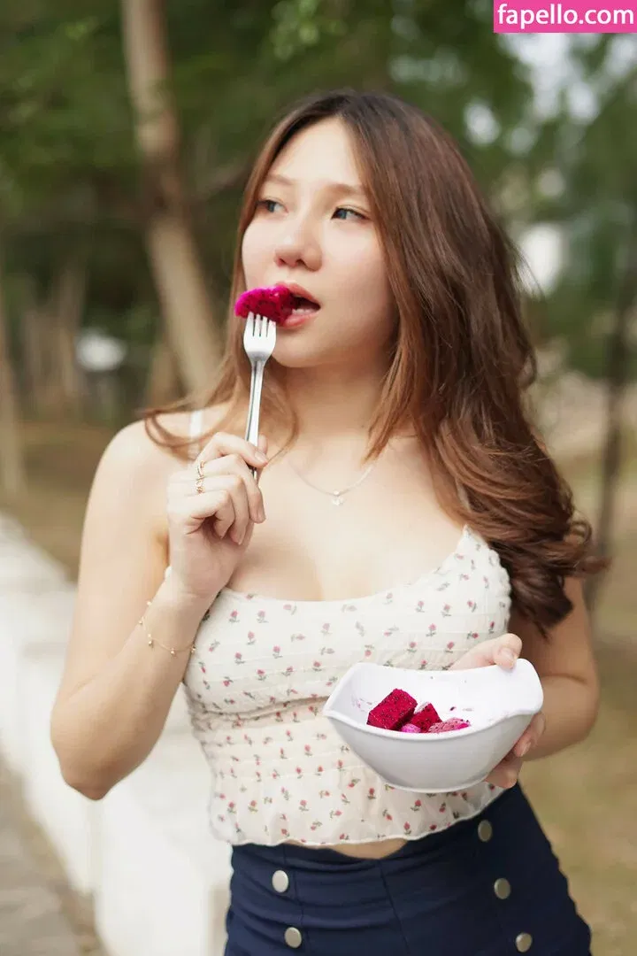 Jenadammaya Onlyfans Photo Gallery 