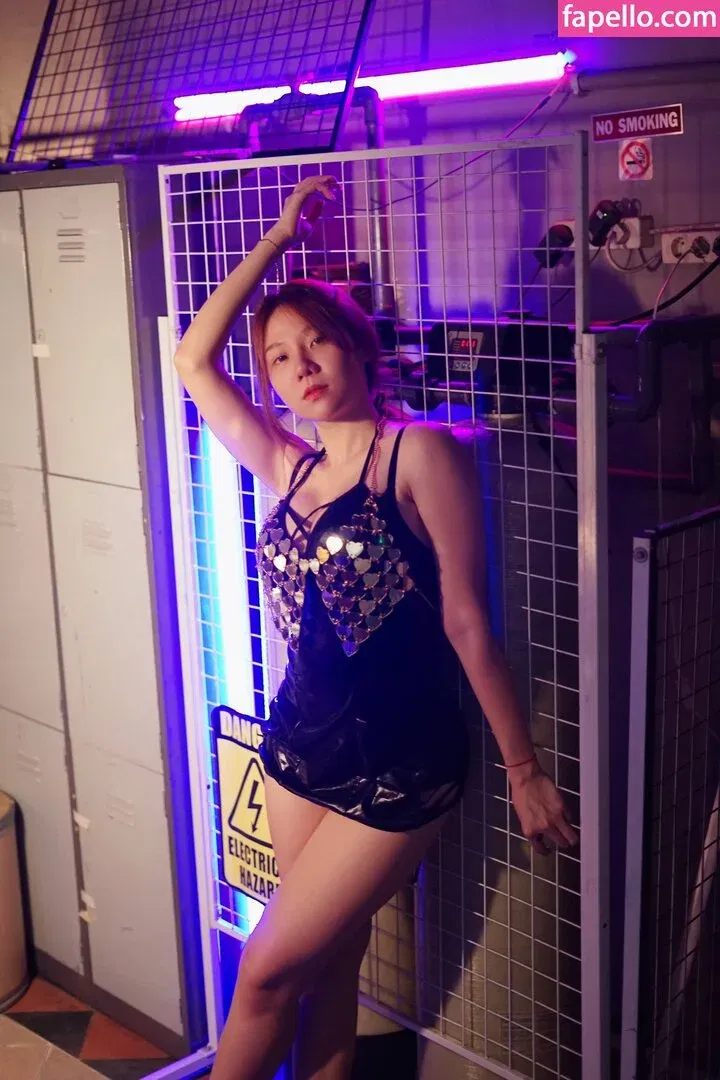 Jenadammaya Onlyfans Photo Gallery 