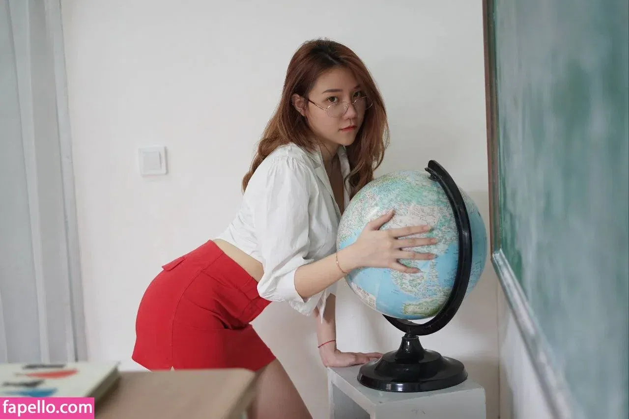 Jenadammaya Onlyfans Photo Gallery 