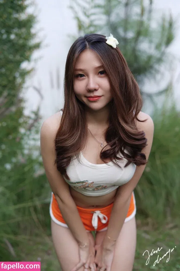 Jenadammaya Onlyfans Photo Gallery 