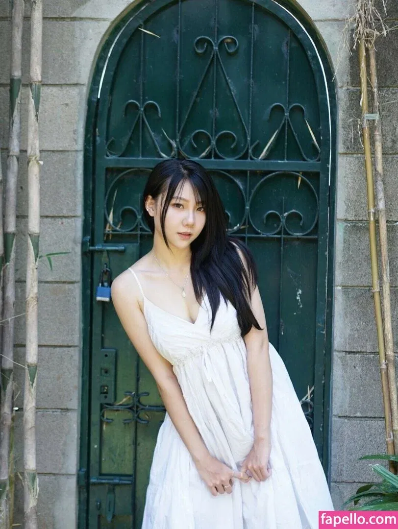 Jenadammaya Onlyfans Photo Gallery 