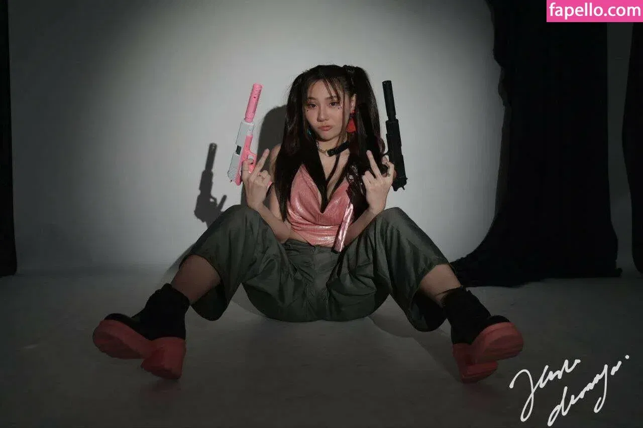 Jenadammaya Onlyfans Photo Gallery 