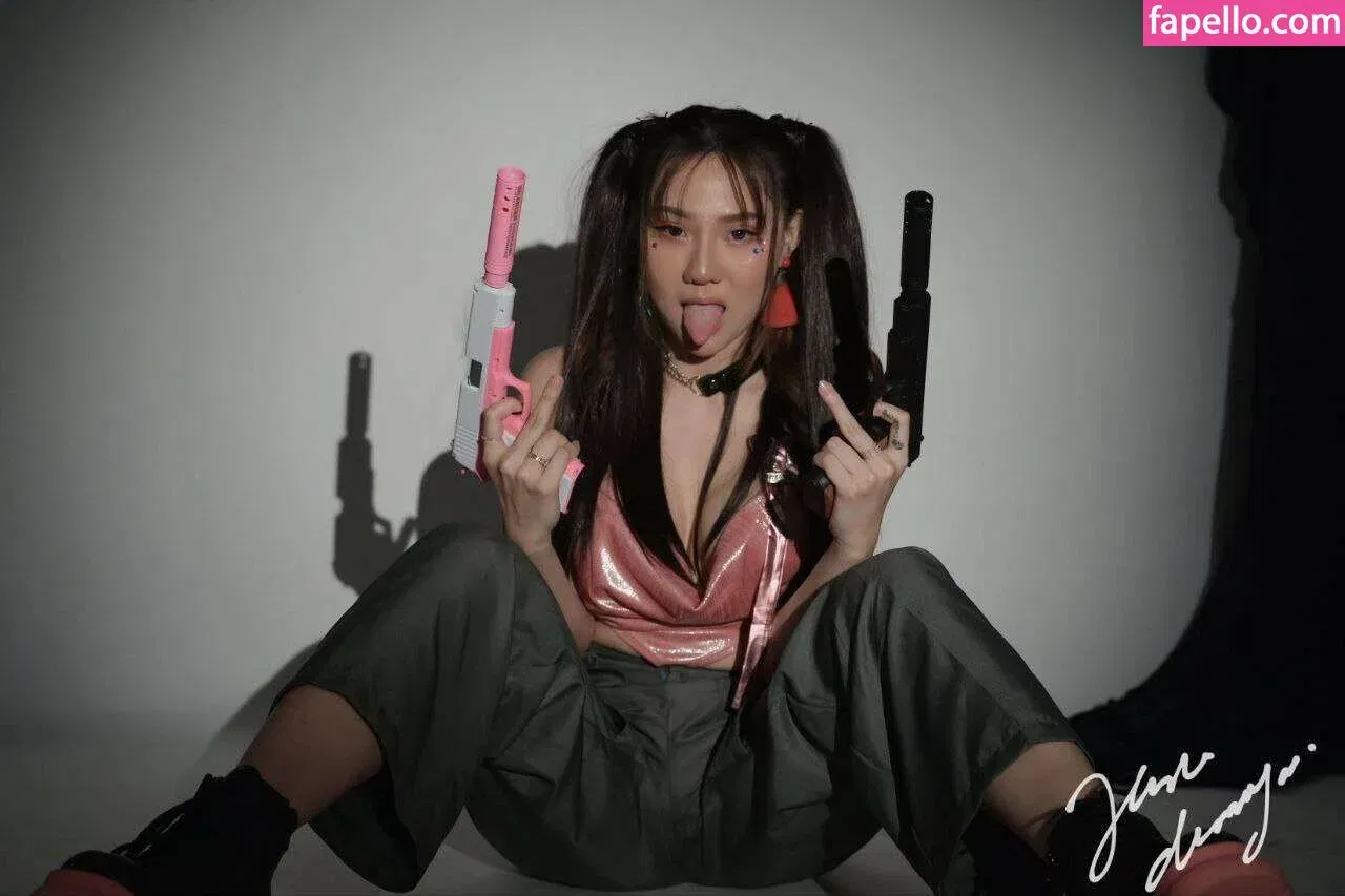 Jenadammaya Onlyfans Photo Gallery 