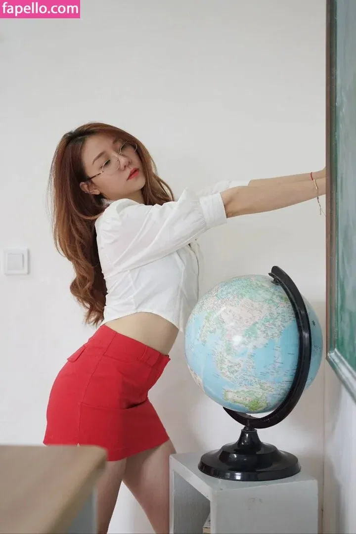 Jenadammaya Onlyfans Photo Gallery 