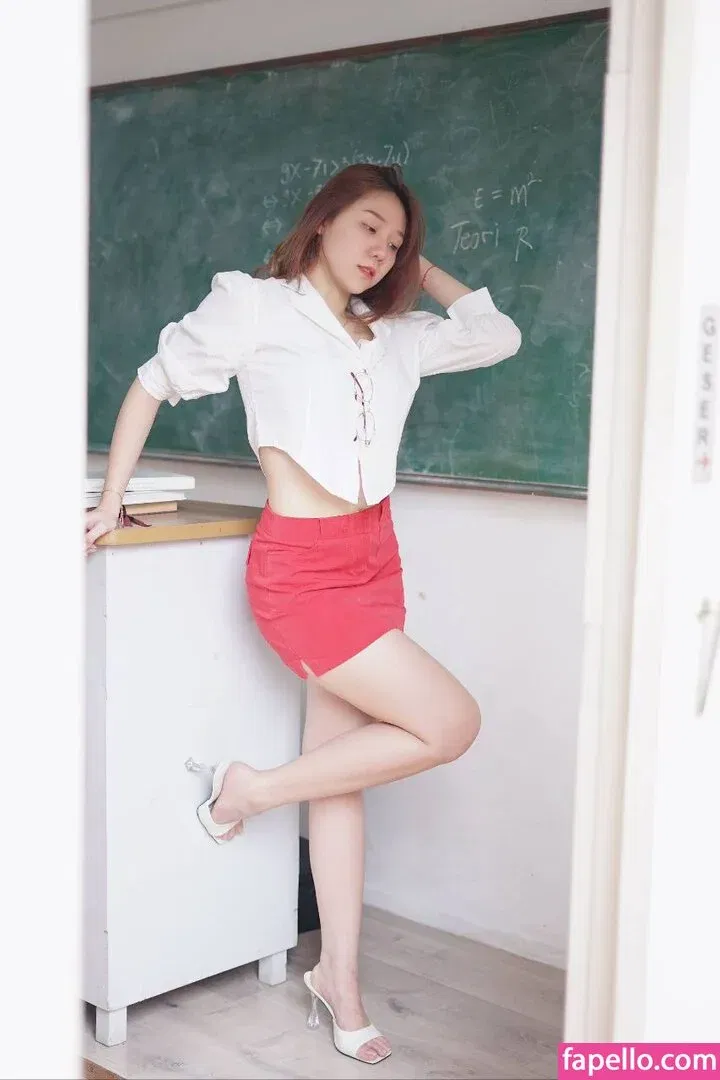 Jenadammaya Onlyfans Photo Gallery 