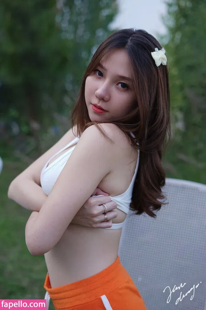 Jenadammaya Onlyfans Photo Gallery 