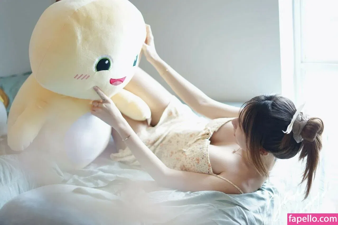 Jenadammaya Onlyfans Photo Gallery 