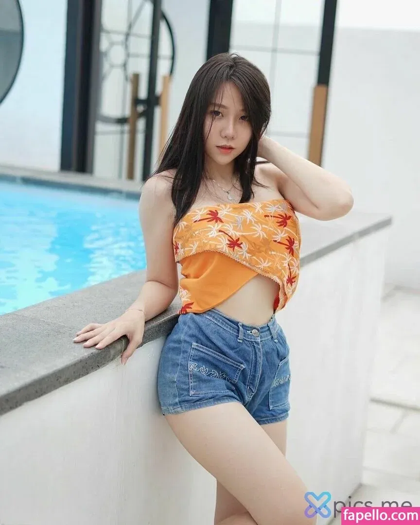 Jenadammaya Onlyfans Photo Gallery 