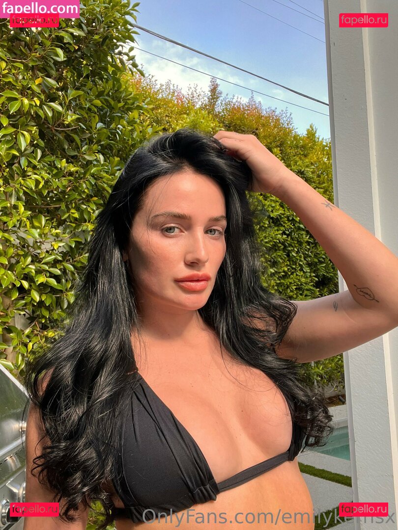 emily.kerns / emilykernsx Onlyfans Photo Gallery 