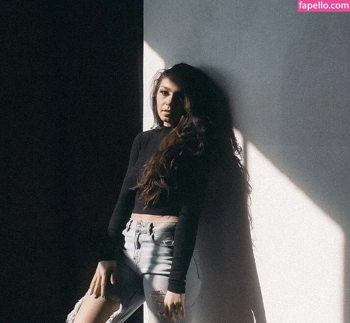 Skye Dolecki Onlyfans Photo Gallery 