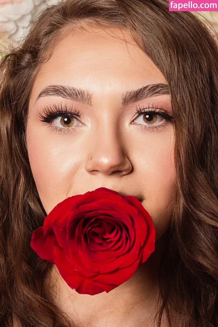 Skye Dolecki Onlyfans Photo Gallery 