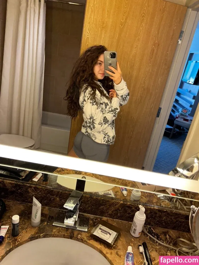 Skye Dolecki Onlyfans Photo Gallery 