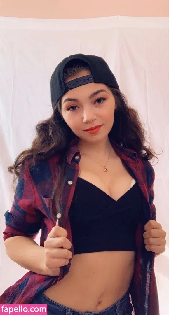 Skye Dolecki Onlyfans Photo Gallery 