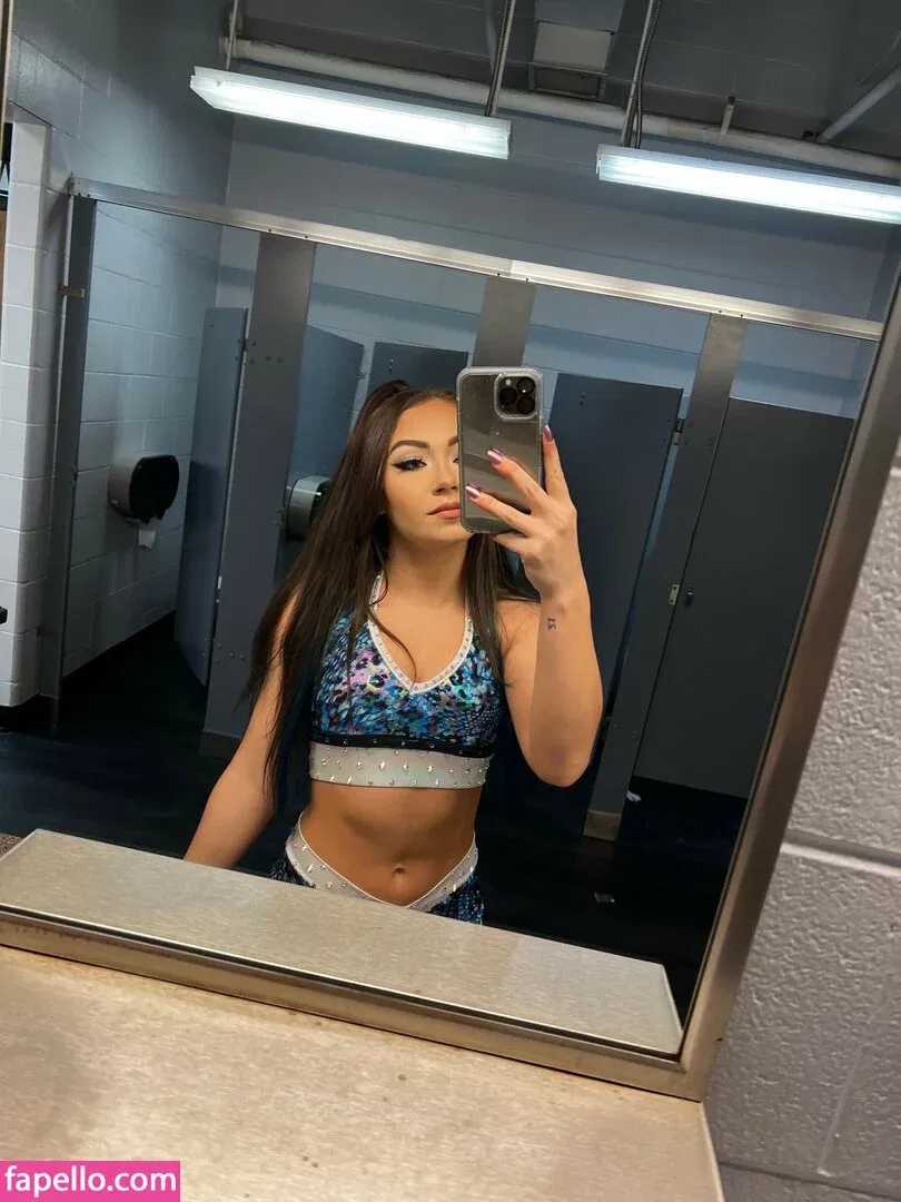 Skye Dolecki Onlyfans Photo Gallery 