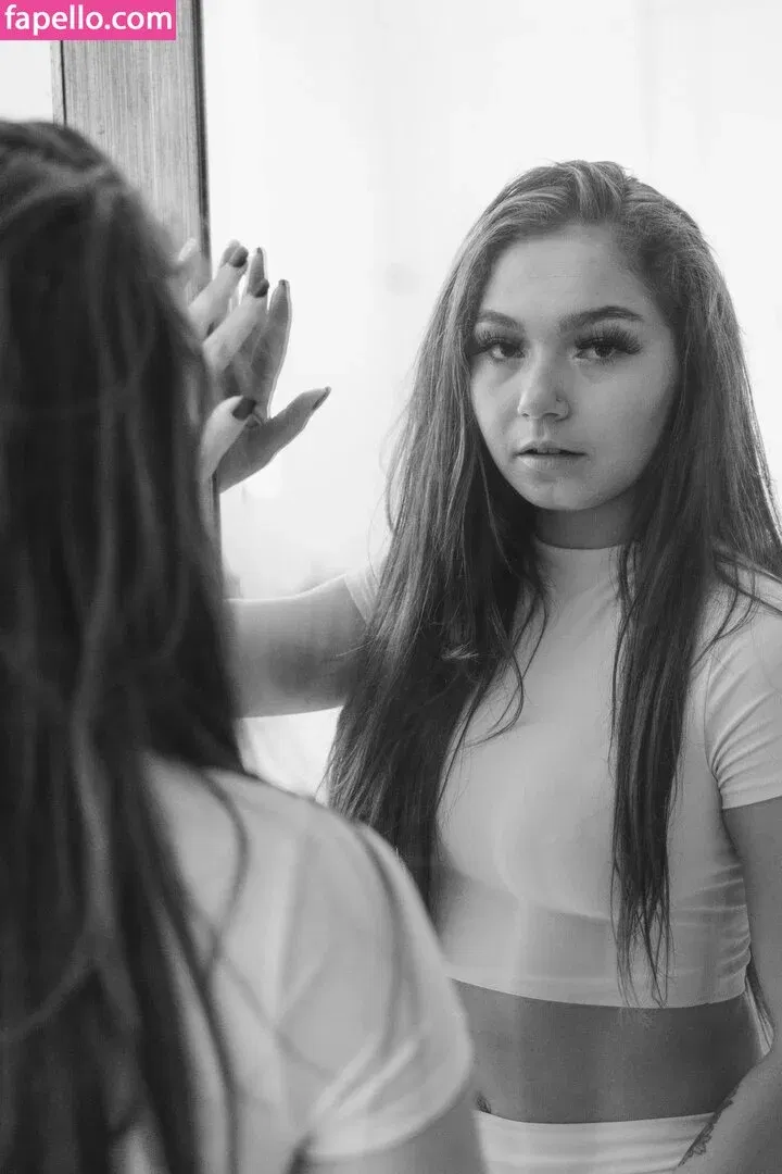 Skye Dolecki Onlyfans Photo Gallery 