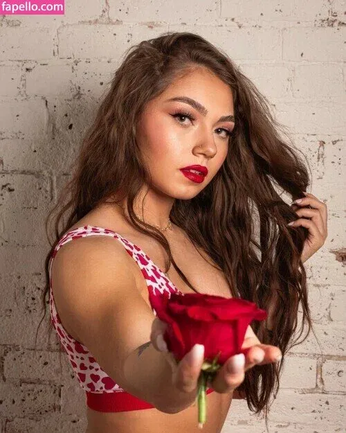 Skye Dolecki Onlyfans Photo Gallery 