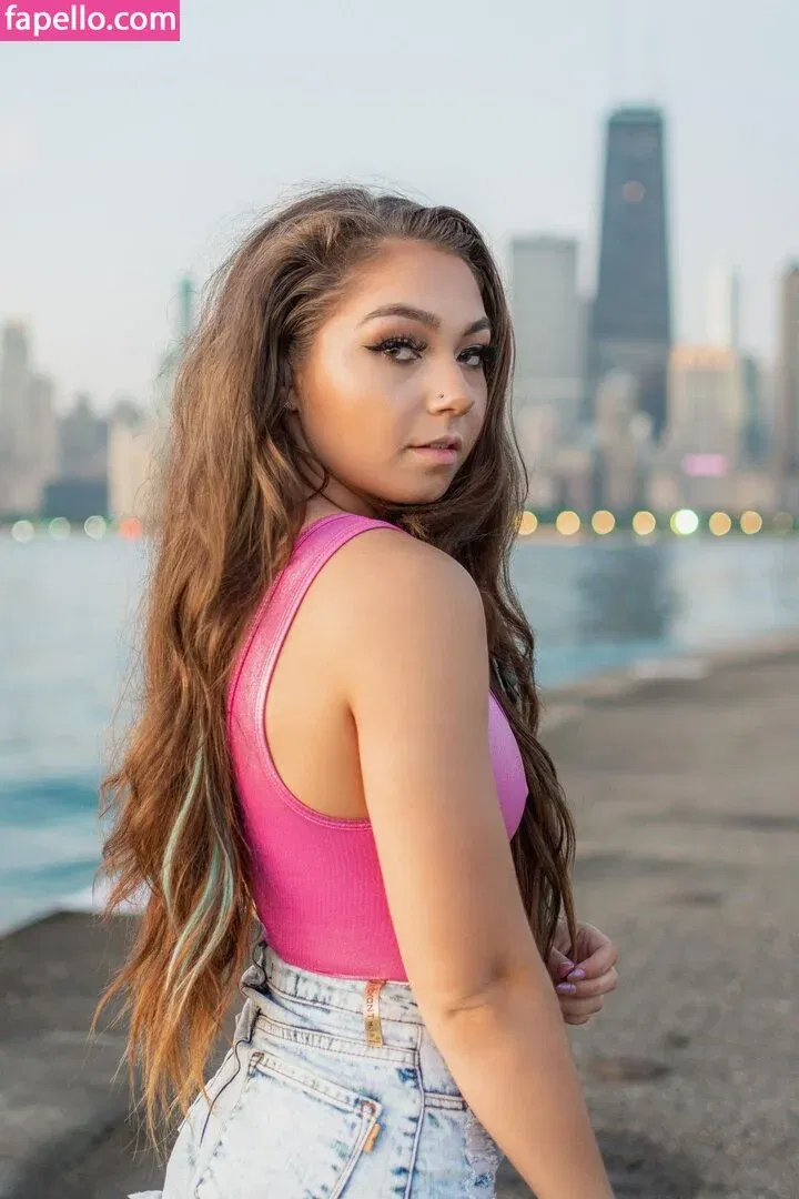 Skye Dolecki Onlyfans Photo Gallery 