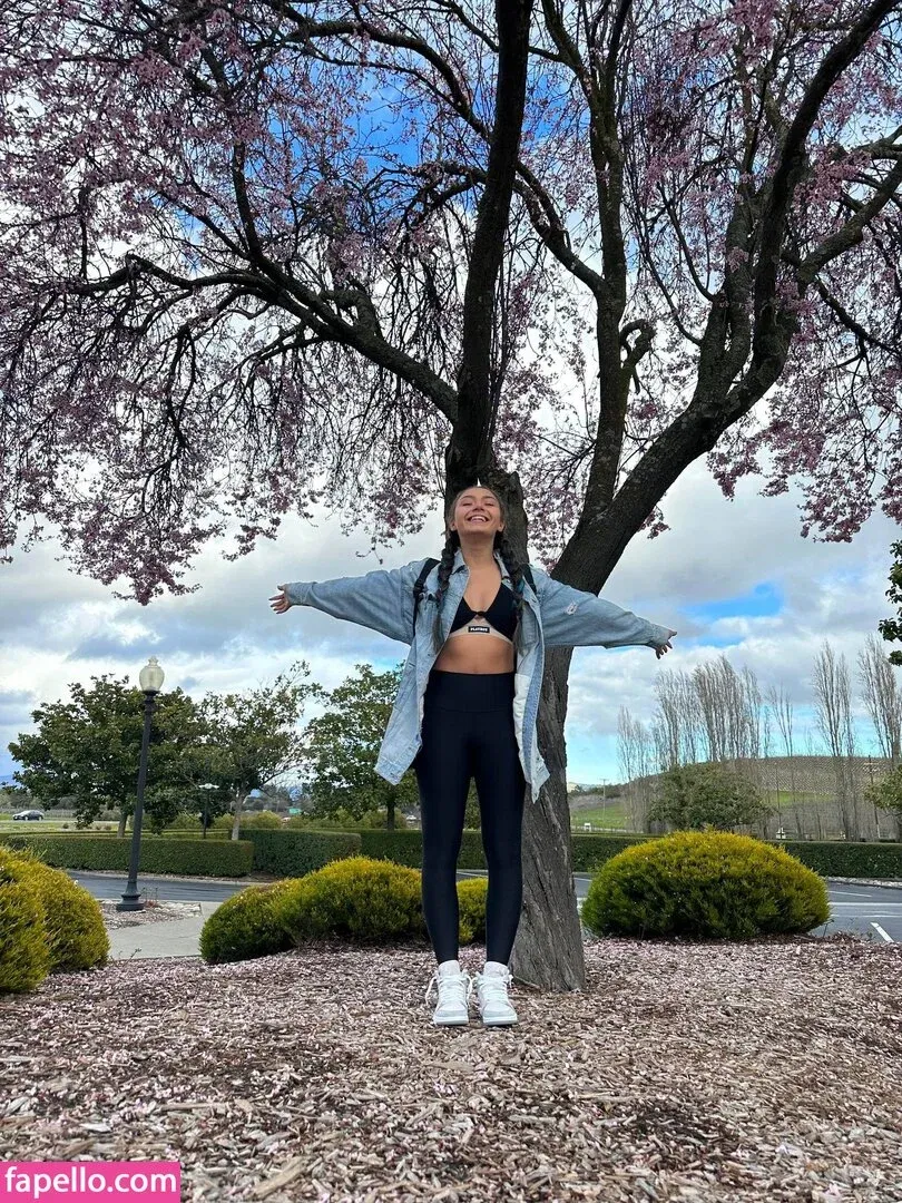 Skye Dolecki Onlyfans Photo Gallery 