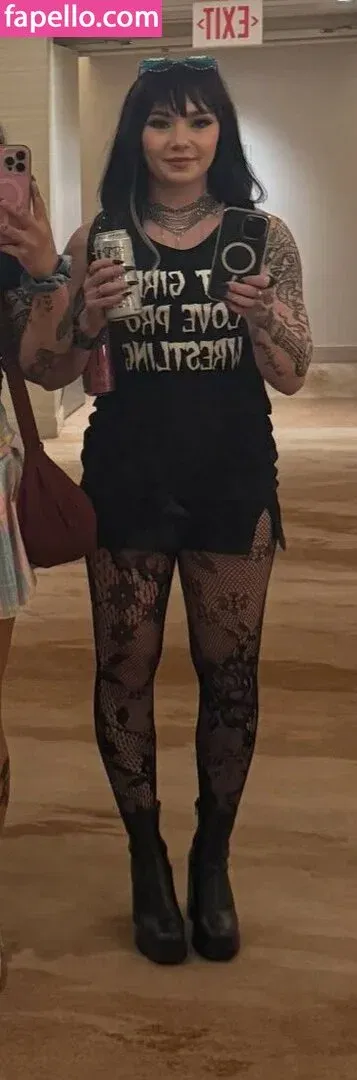 Skye Dolecki Onlyfans Photo Gallery 